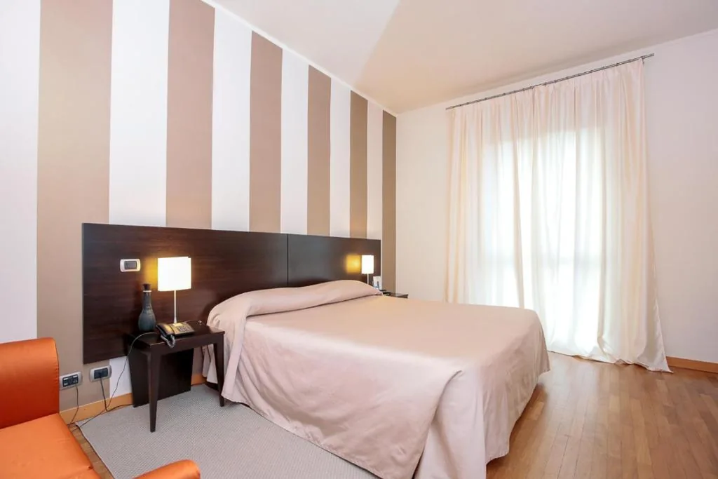 Superior Double Room — Hotel Aleramo