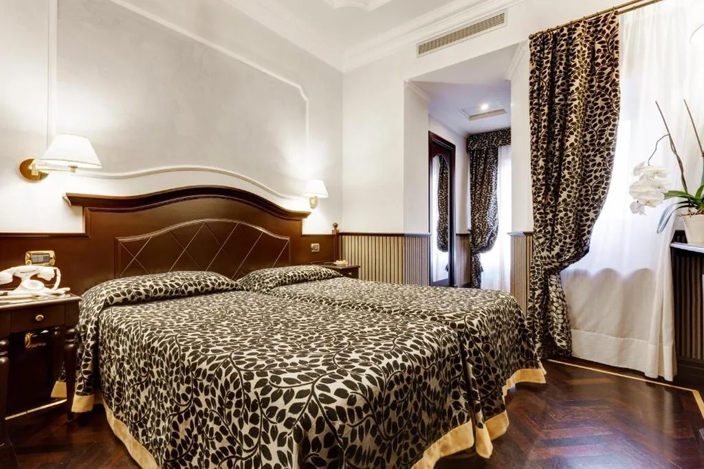 Camera Matrimoniale Superior — Hotel Best Roma
