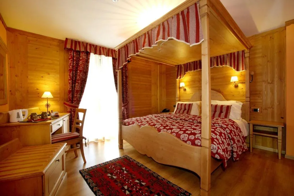 Camera Matrimoniale Superior — Hotel Boton D’Or & Wellness a La Thuile