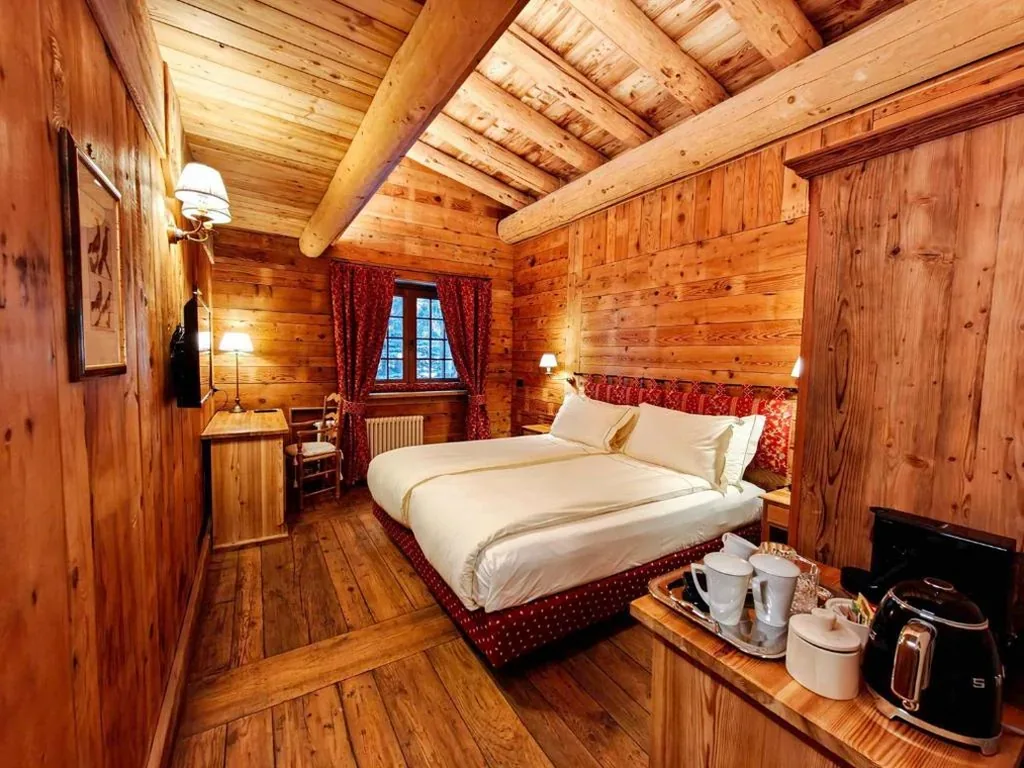 Camera Matrimoniale Superior — Hotel Breithorn