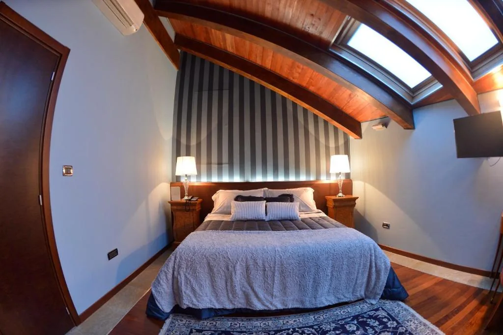Double Superior Room — Hotel Dei Pittori