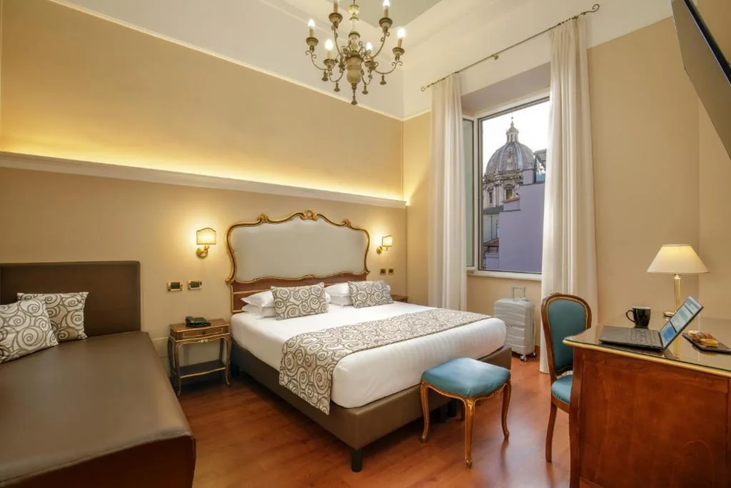 Superior Double Room — Hotel Della Torre Argentina