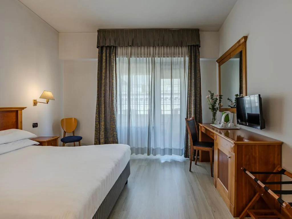 Superior Double Room — Hotel Diplomatic