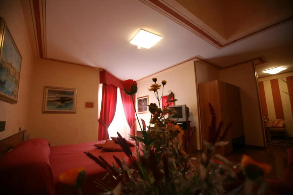 Superior Double Room — Hotel La Ruota