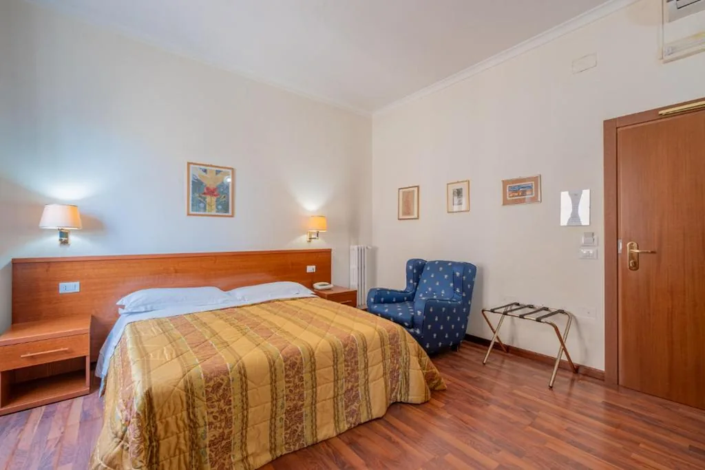 Camera Matrimoniale — Hotel Monte Verde