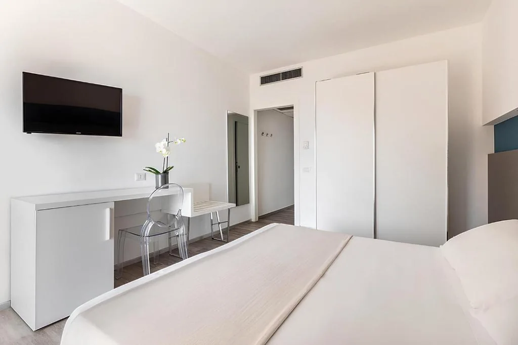 Superior Double Room — Hotel Serapo