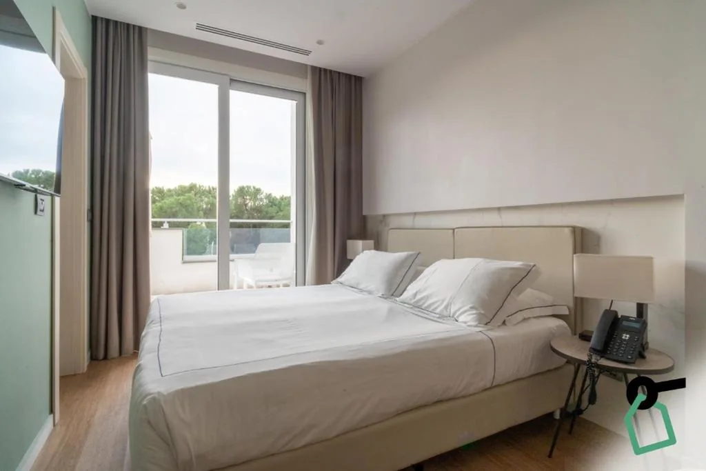 Superior Double Room — Hotiday Lerici Porto