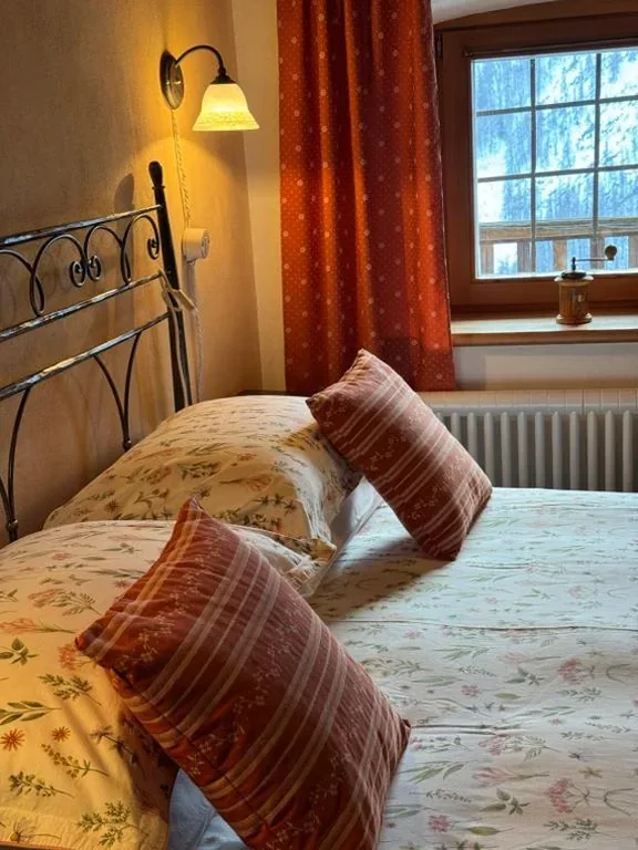 Superior Double Room — La Thuillettaz B&B Digital Detox
