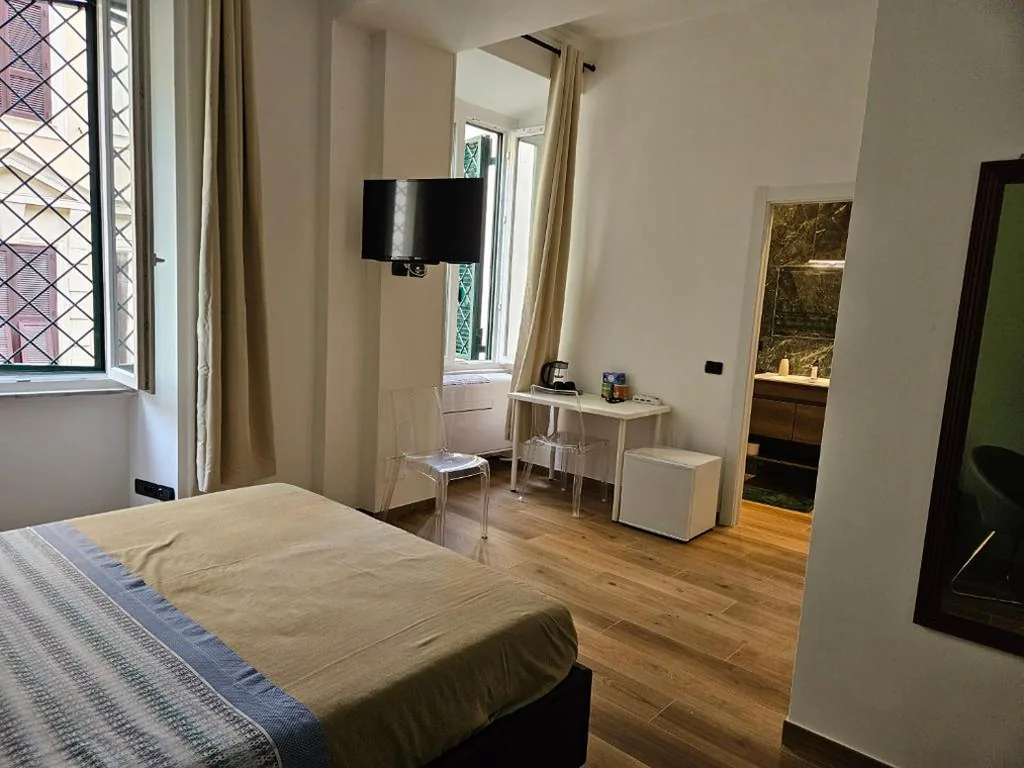 Superior Double Room — Locazione Turistica San Giovanni, via Voghera