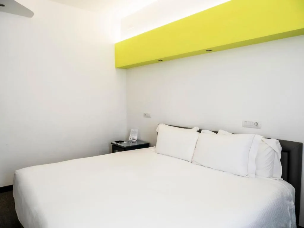Superior Double Room — Loto Business Hotel