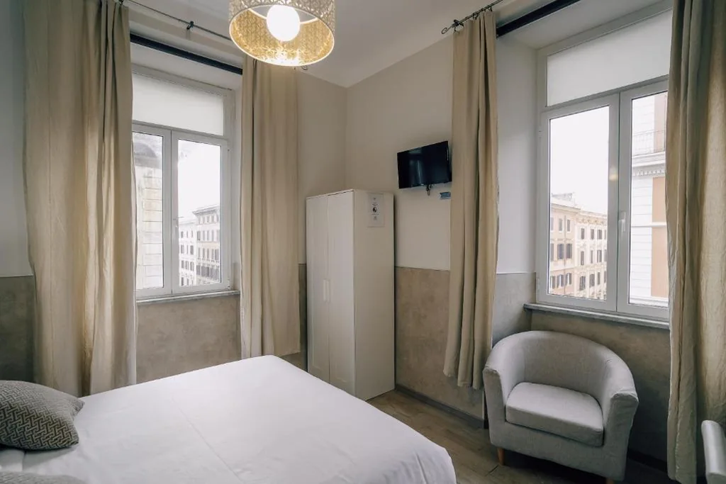 Superior Double Room — Mirabilia House