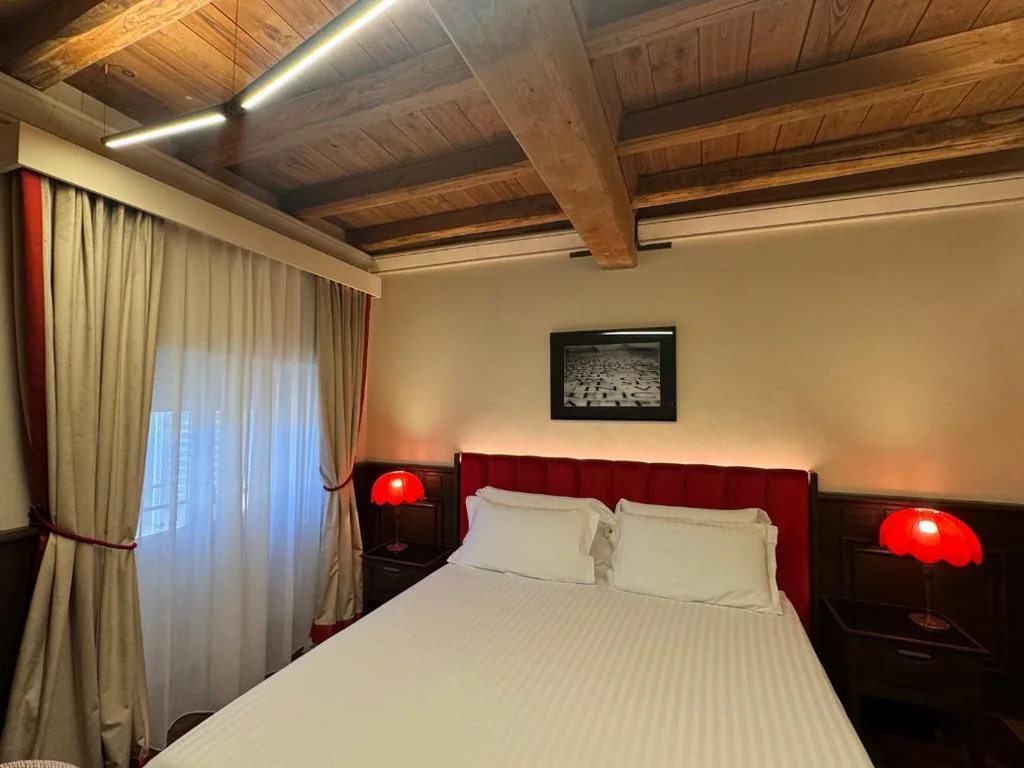 Camera Matrimoniale Superior — Palazzo Gambirasi Luxury Suite Roma