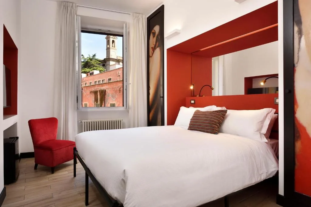 Camera Matrimoniale Superior — Palazzo Tridente Rooms