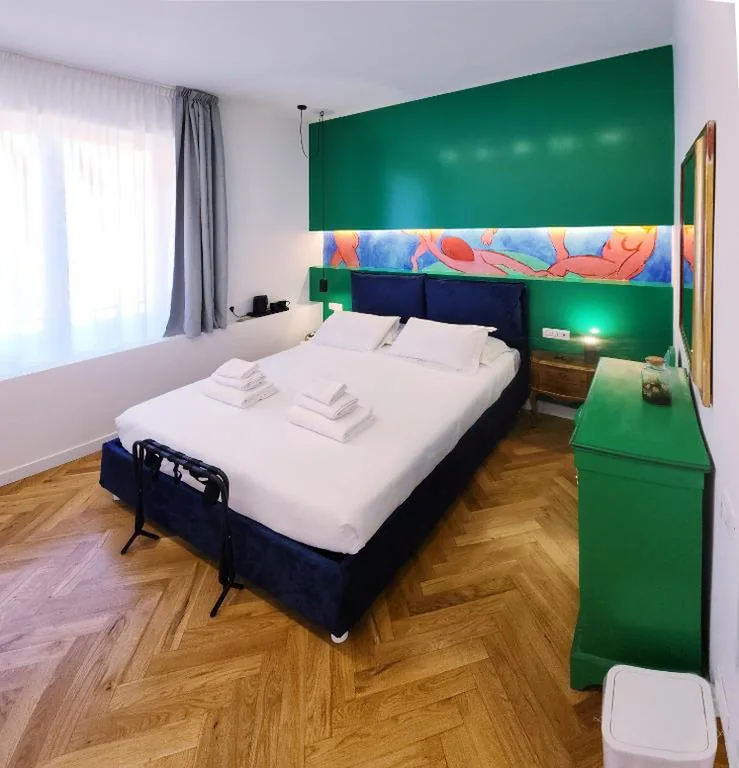 Camera Matrimoniale Superior — Prisma Rooms