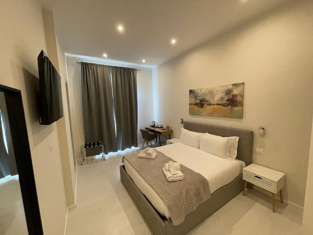 Superior Double Room — Quintus Luxury Suites