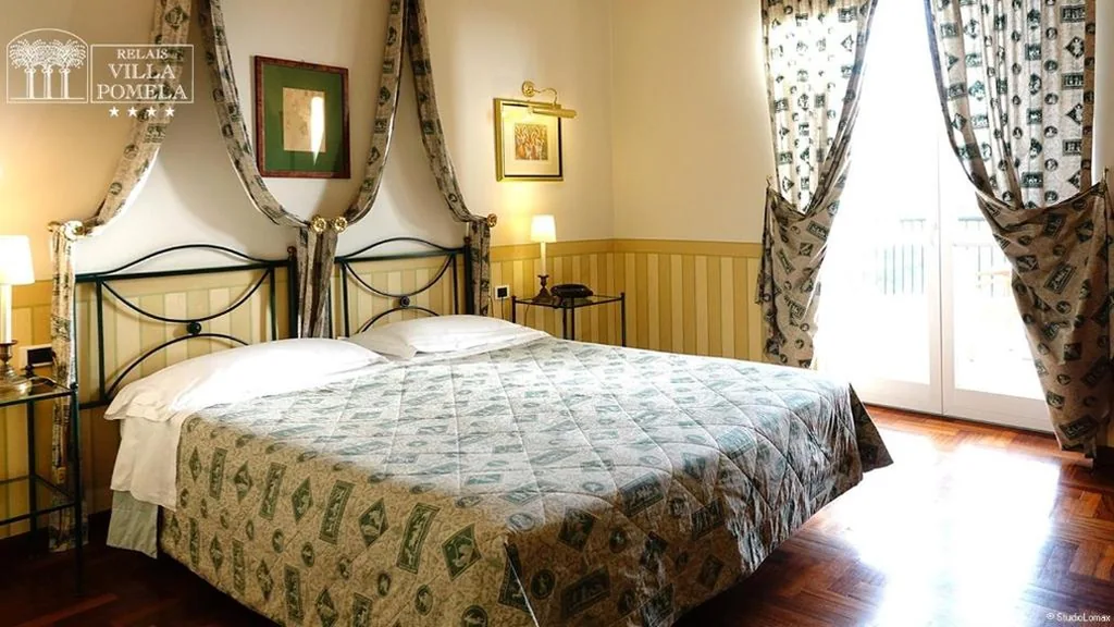 Superior Double Room — Relais Villa Pomela