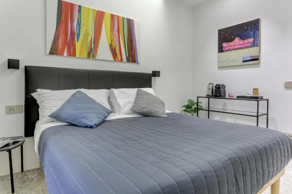 Superior Double Room — Rione Prati Boutique Suites