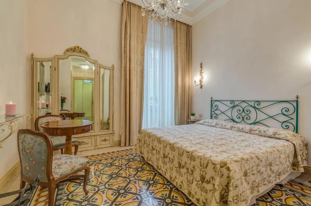 Camera Matrimoniale Superior — Rome Charming Suites