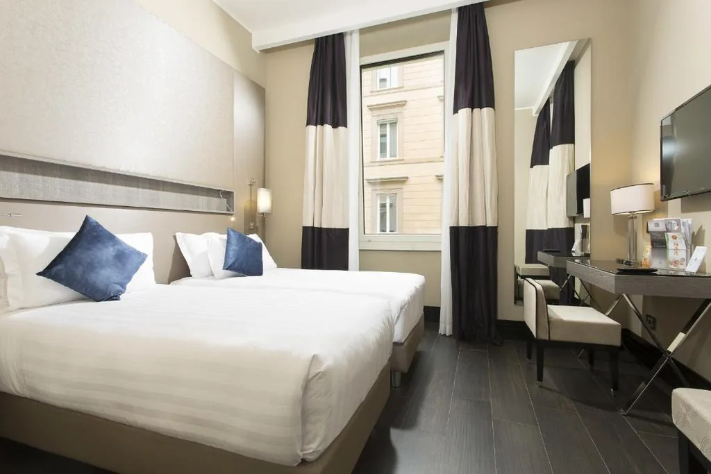 Superior Double Room — Rome Life Hotel