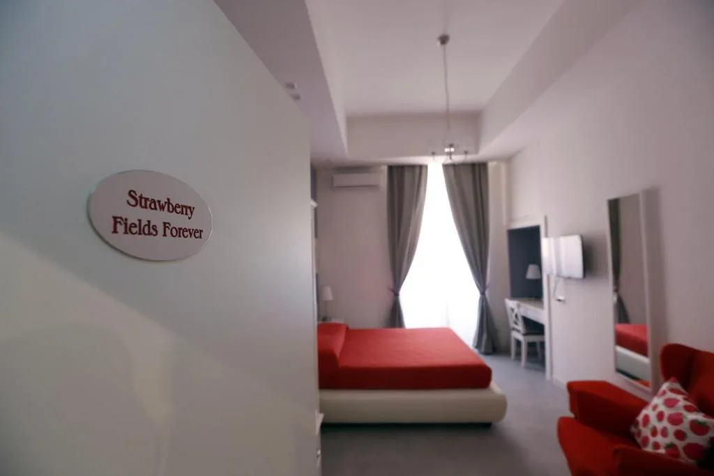Camera Matrimoniale Superior — Rome Together Guest House
