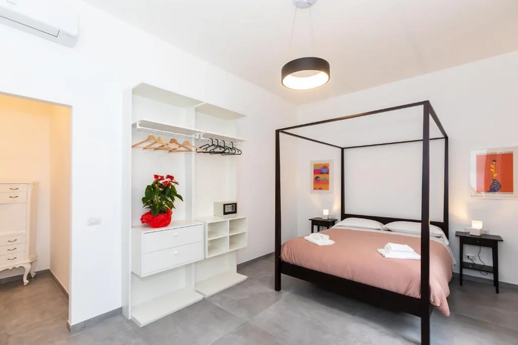 Superior Double Room — Sant’Erasmo Suite