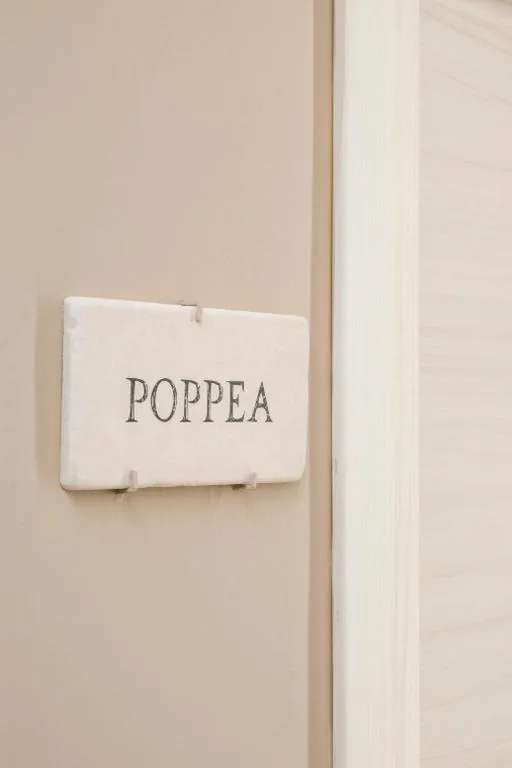 Superior Double Room — The Roman Empire Guesthouse