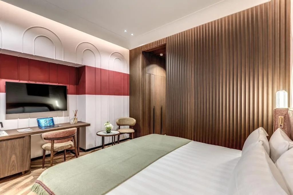 Superior Double Room — THE STEPS Hotel – by Eitch Collection