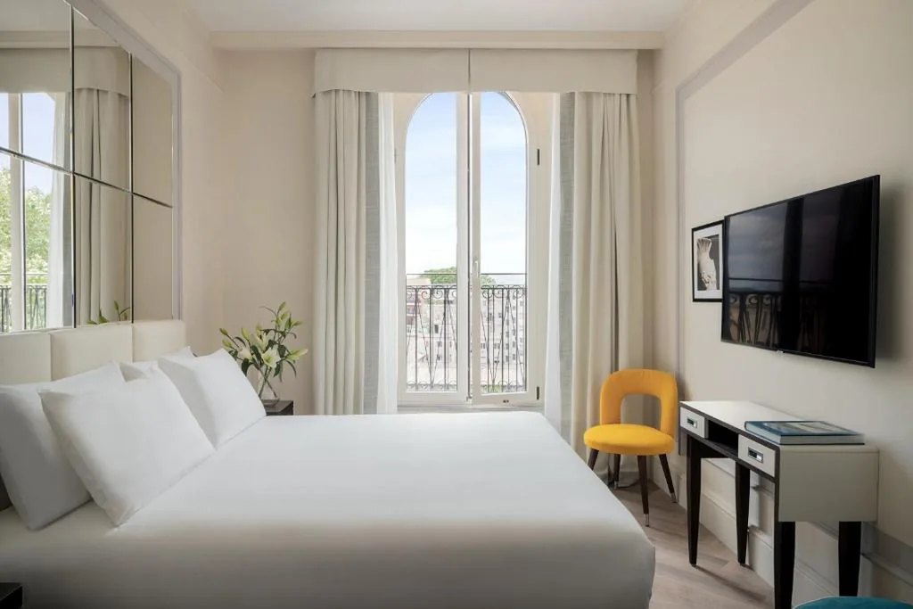 Superior Double Room — Trastevere Roma UNA Esperienze
