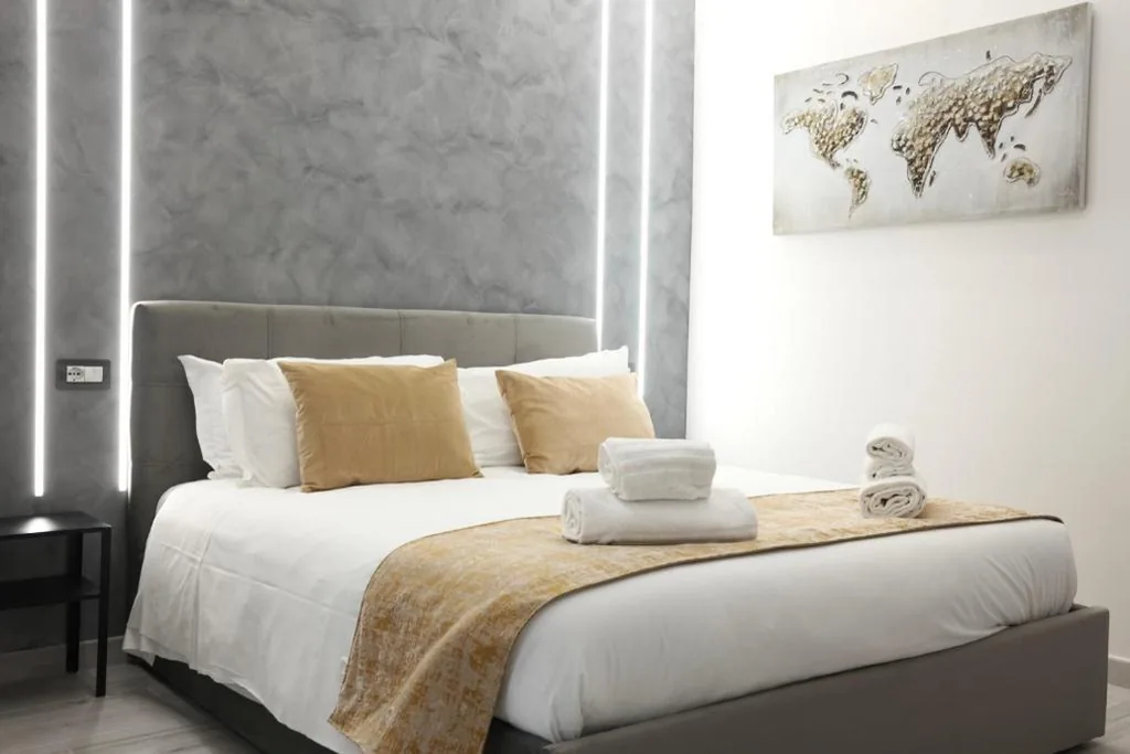 Superior Double Room — Turati Inn
