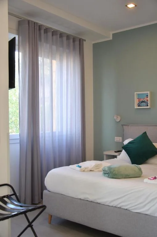 Superior Double Room — Vatican View Experience