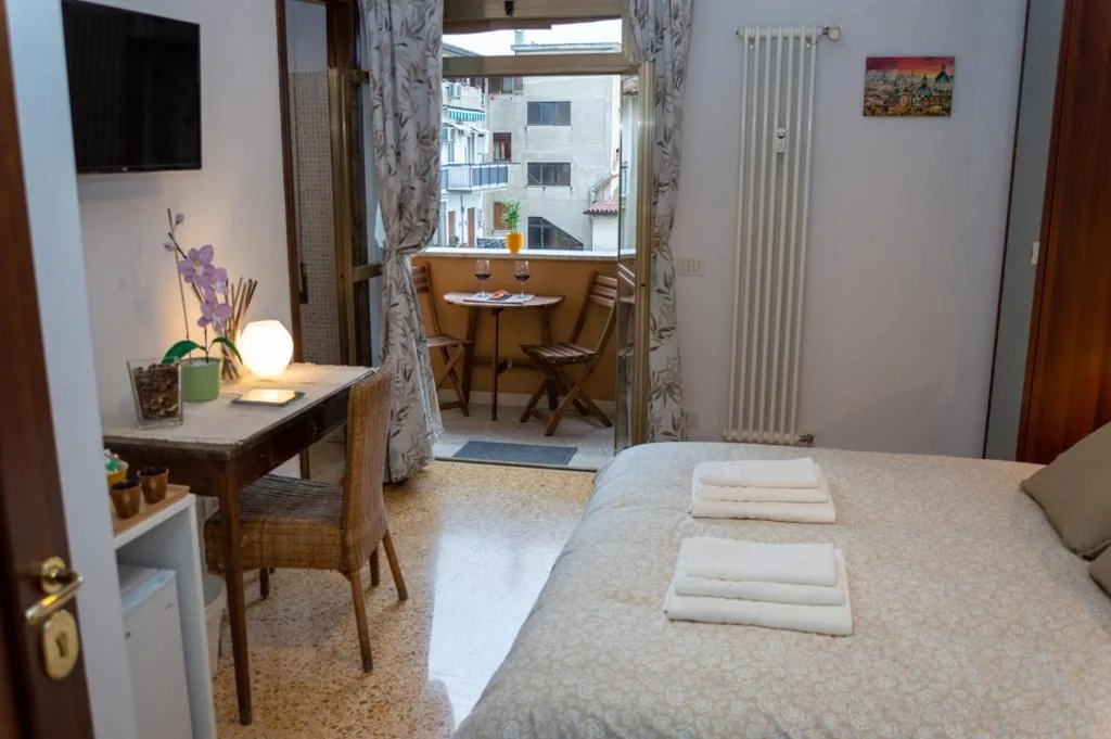 Double Room — TESTACCIO XIX-XXV Bed & Breakfast