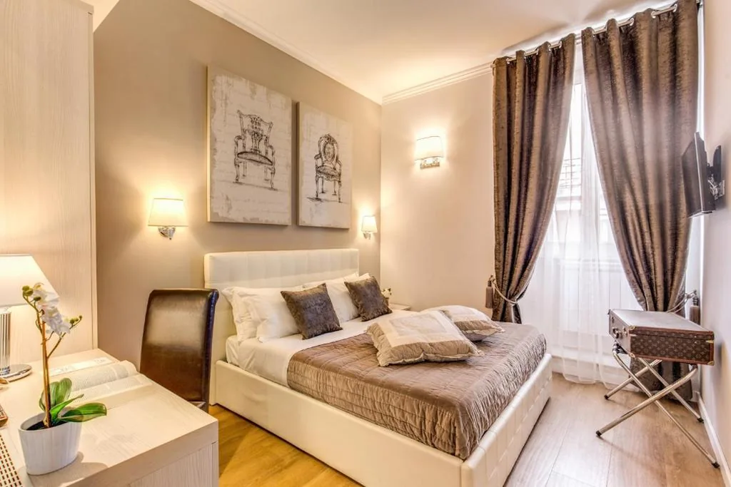 Camera Matrimoniale — The Bridge Suites