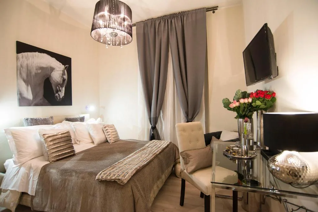Double Room — Town House 62