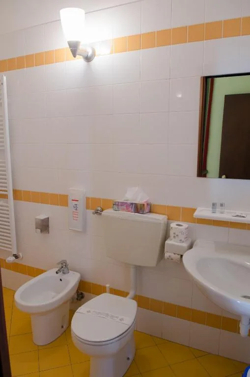 Double Room for Single Use — Hotel Oberje Dla Viere Oulx – Check-in Automatico 24h