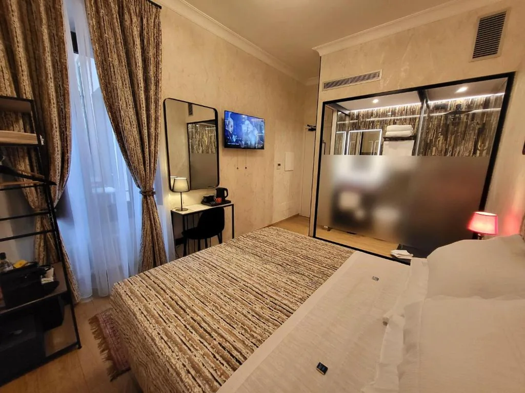 Double Room — Venus Inn Vatican Guest House