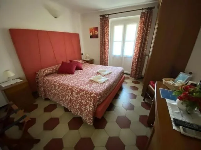 Camera Matrimoniale — Villa Margherita