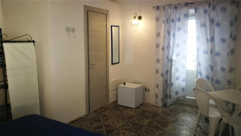 Camera Matrimoniale — Visitponza – La casa di Eolo