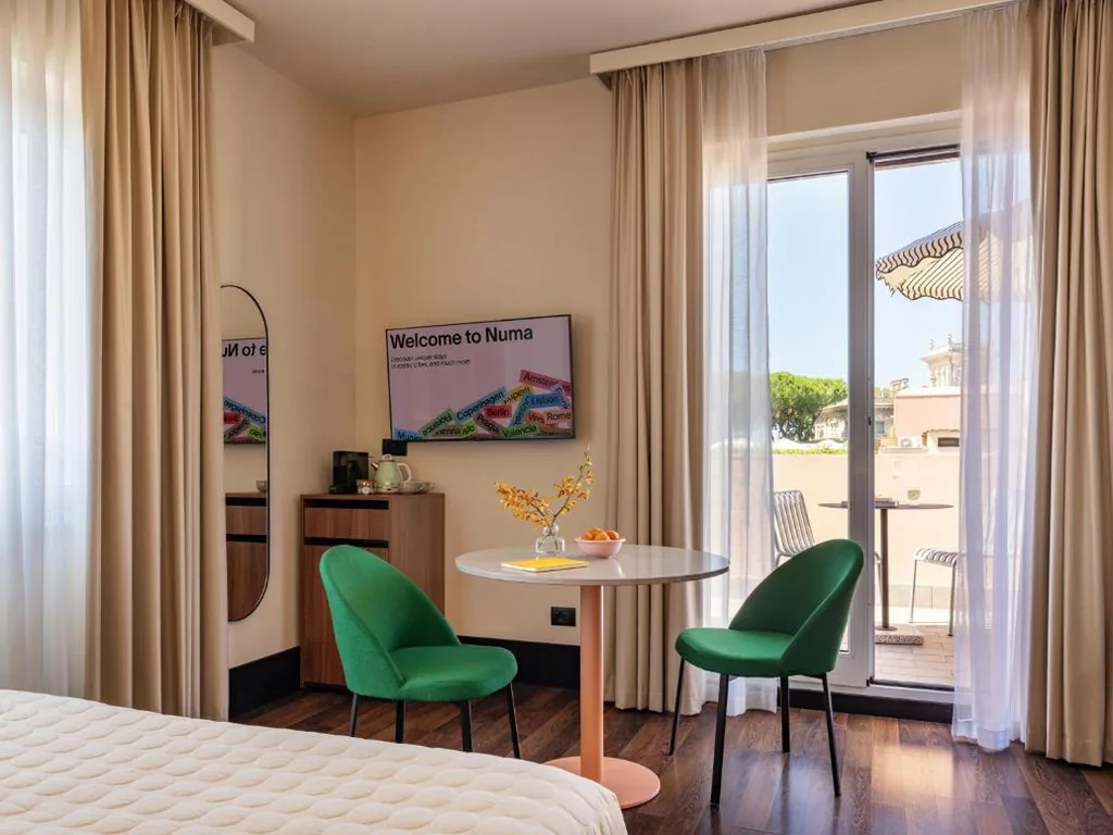 Camera Media con Terrazza — Numa Rome Barberini