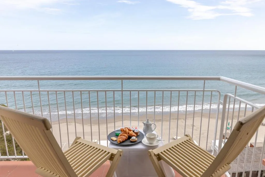 Camera Panorama con Balcone — Diana Grand Hotel