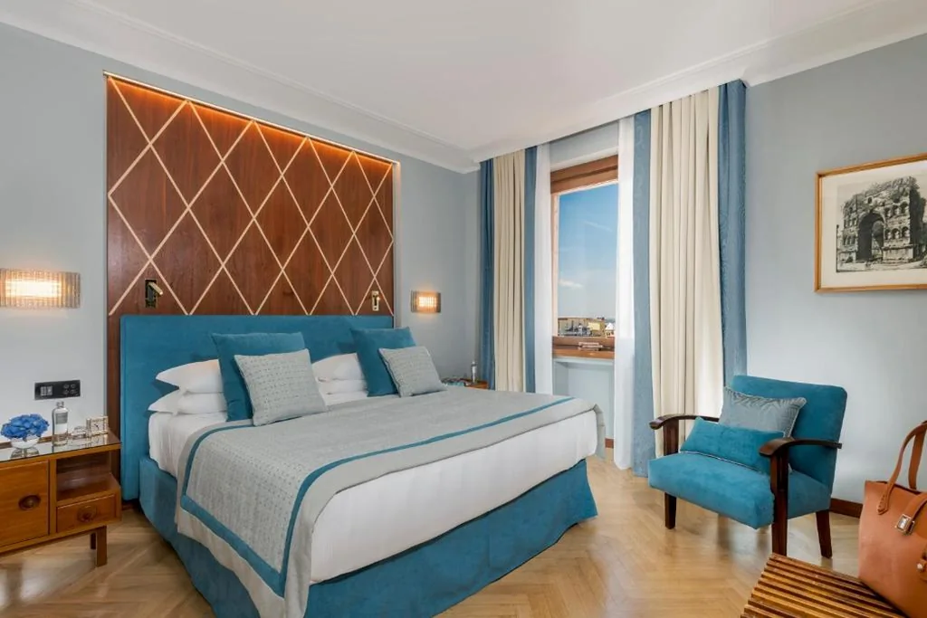 Premium Deluxe Double/Twin Room — Bettoja Hotel Mediterraneo