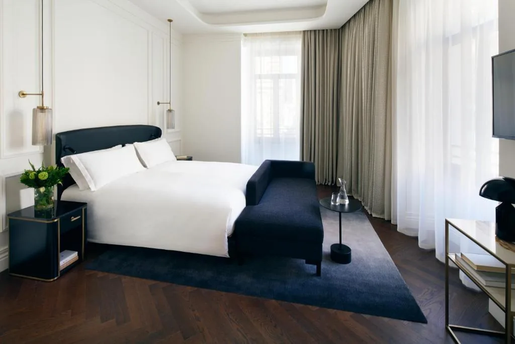 Camera Premium — InterContinental Rome Ambasciatori Palace by IHG