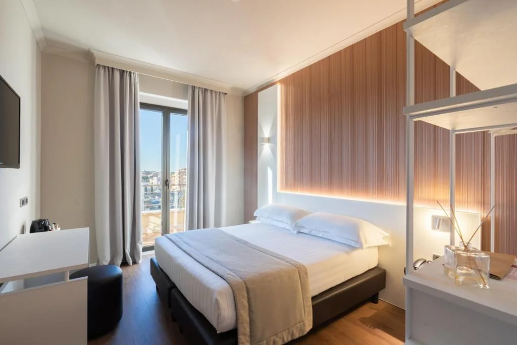 Premium King Room with Balcony — Garner Hotel Rome Aurelia by IHG