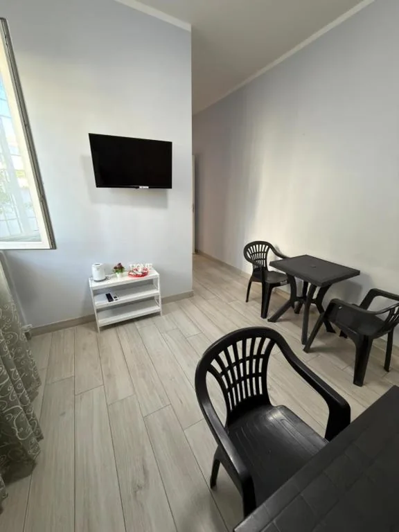 Camera privata con bagno privato e snack di benvenuto — foto 4