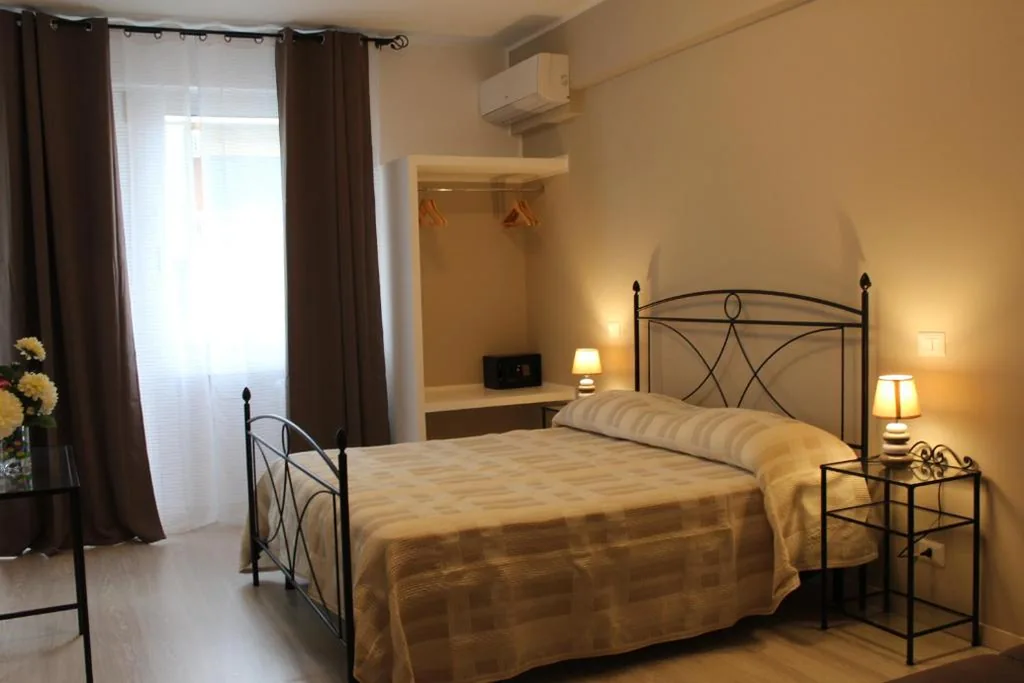 Quadruple Room — B&B La Perla di Roma