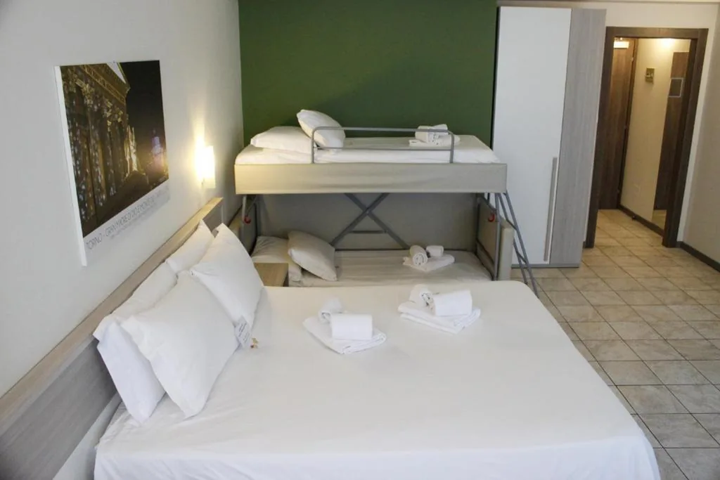 Camera Quadrupla — Best Quality Hotel Politecnico