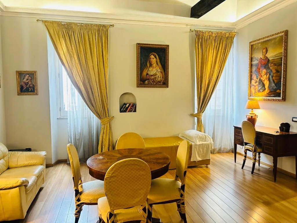 Camera Quadrupla — Cenci Guest House
