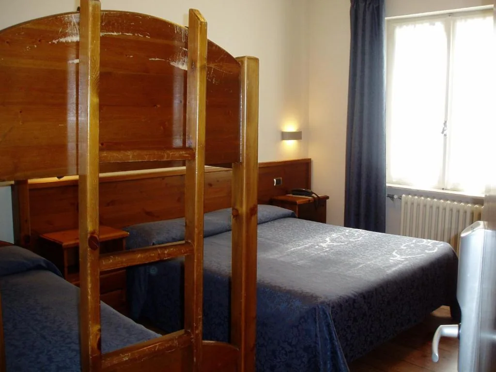 Quadruple Room Classic — Albergo Delle Alpi