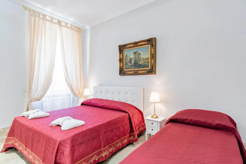 Classic Quadruple Room — BARONE HOUSE