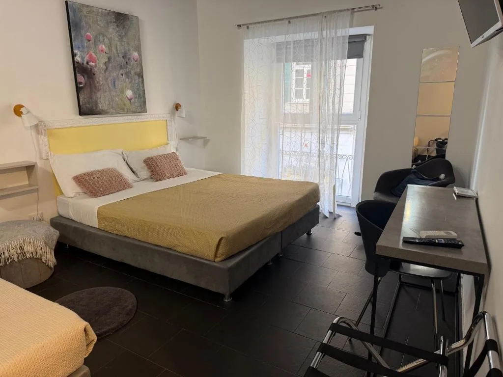 Classic Quadruple Room — City Center Rooms Corso Cavour