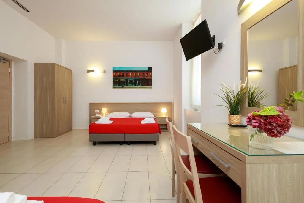 Classic Quadruple Room — San Luigi – Residenza Gemelli